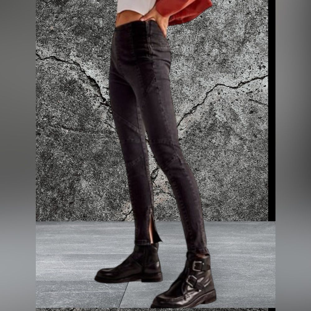 Free People We the Free Black Bella moto mid rise ankle skinny jeans NWT size 28